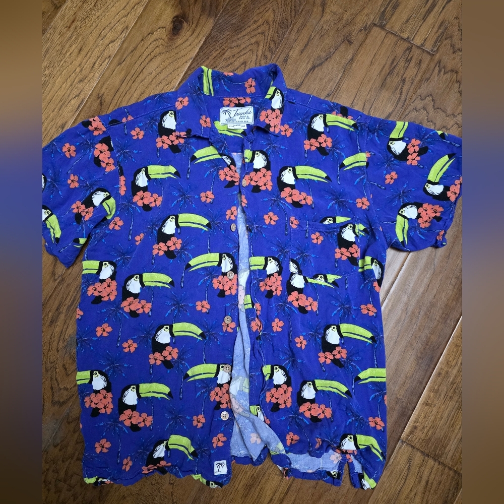 Trunks Surf & Swim Co Hawaiian Button Up Shirt Toucan Parrot Bird Mens Med